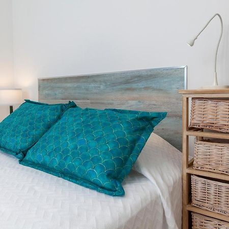 شقة B48 - Olive Tree Street 2 Bed Flat لاغوس المظهر الخارجي الصورة