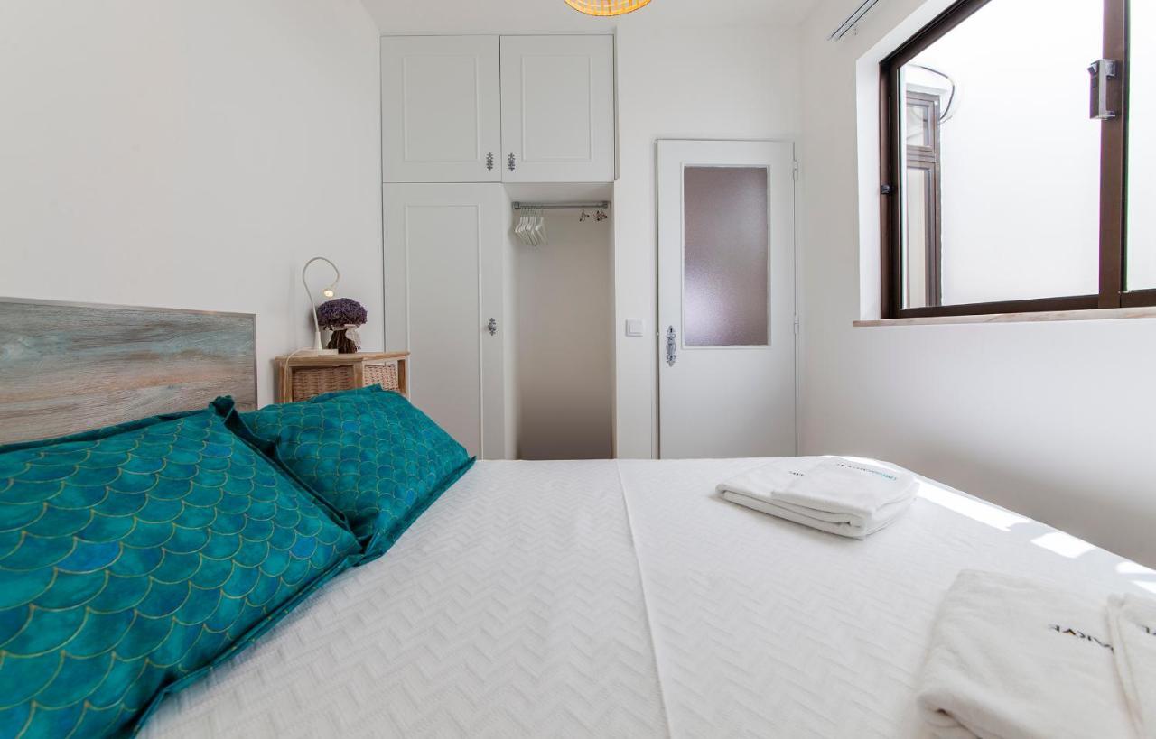 شقة B48 - Olive Tree Street 2 Bed Flat لاغوس المظهر الخارجي الصورة