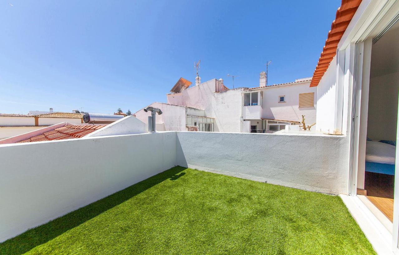شقة B48 - Olive Tree Street 2 Bed Flat لاغوس المظهر الخارجي الصورة