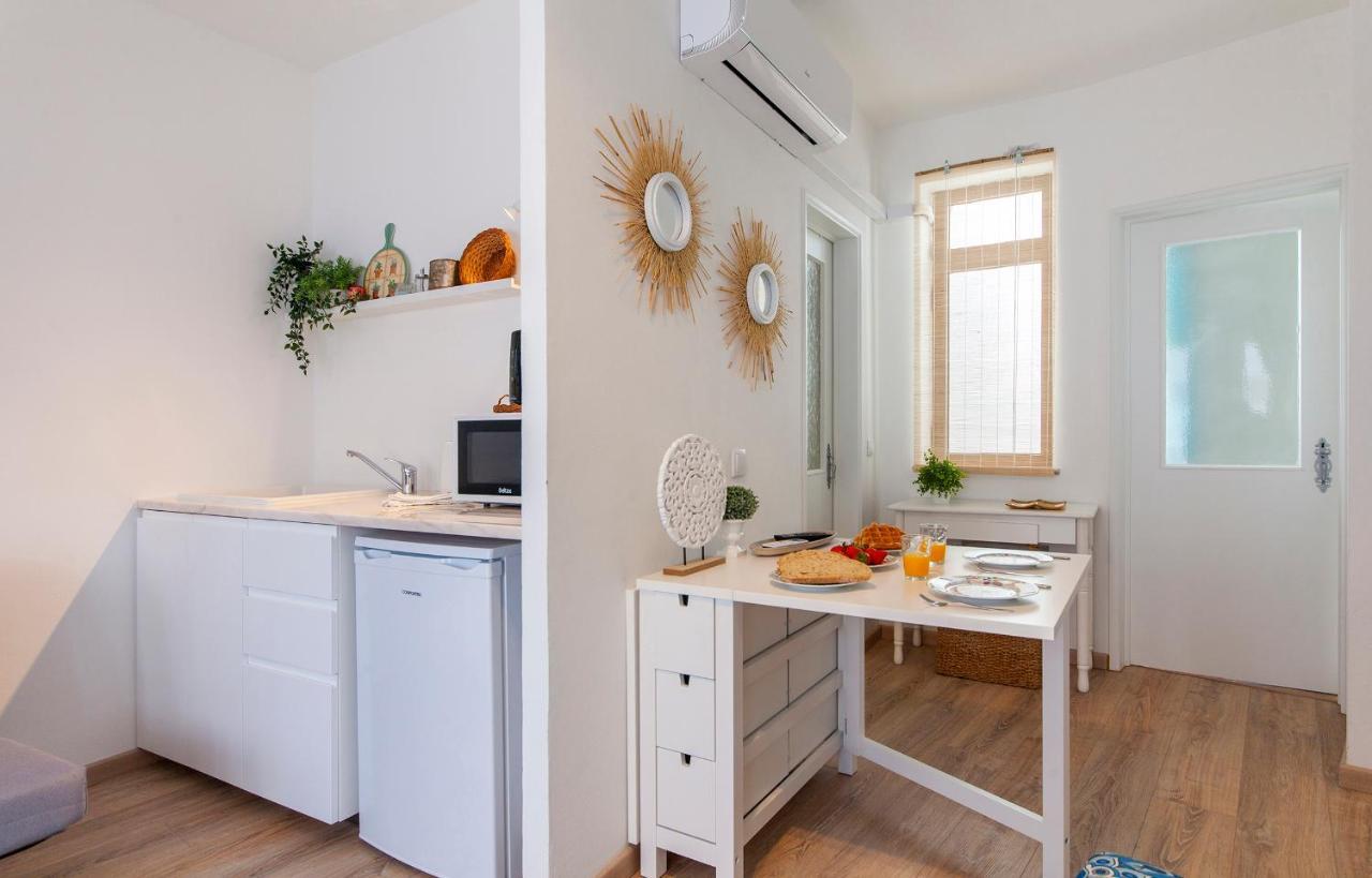 شقة B48 - Olive Tree Street 2 Bed Flat لاغوس المظهر الخارجي الصورة