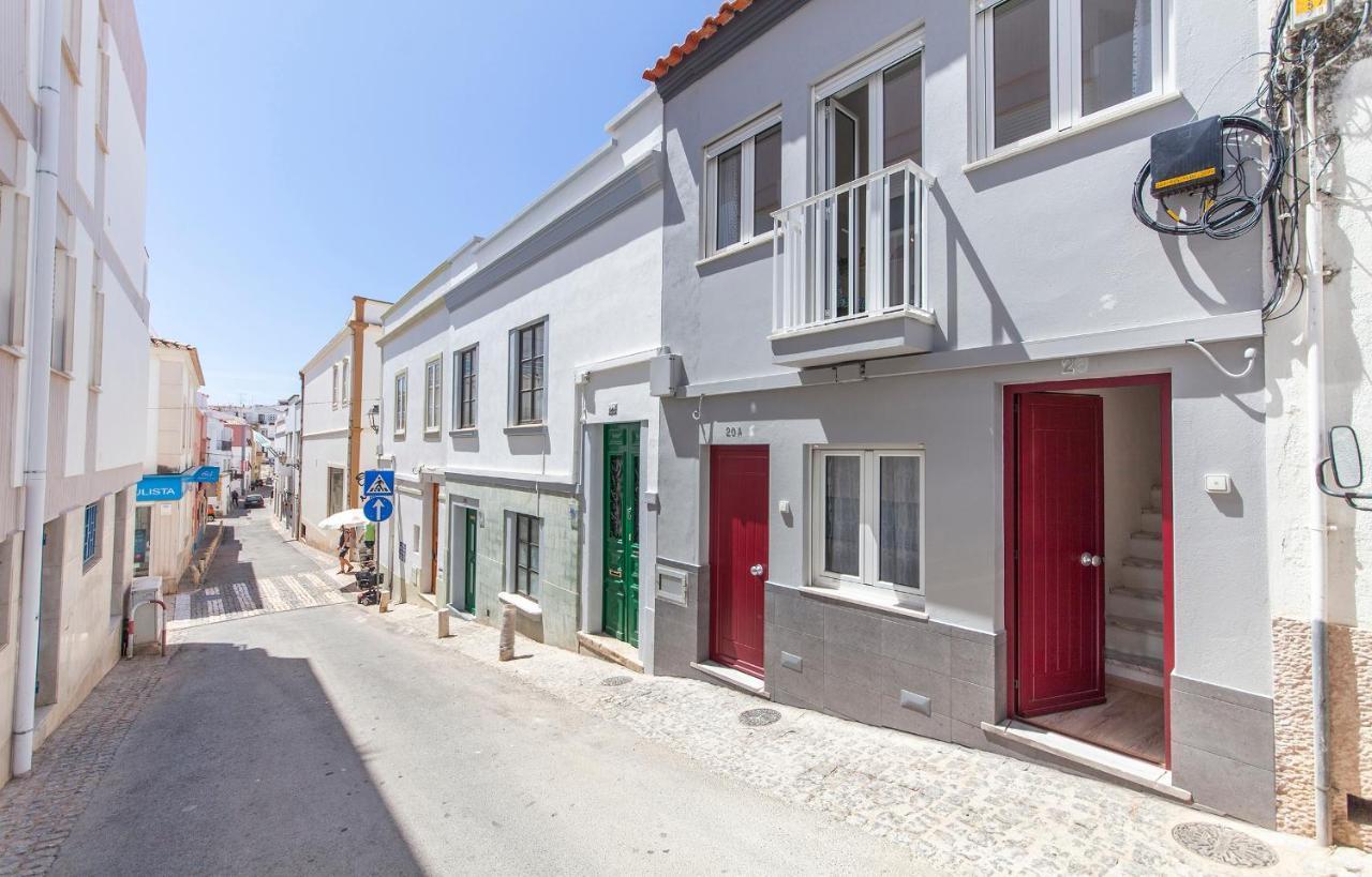 شقة B48 - Olive Tree Street 2 Bed Flat لاغوس المظهر الخارجي الصورة